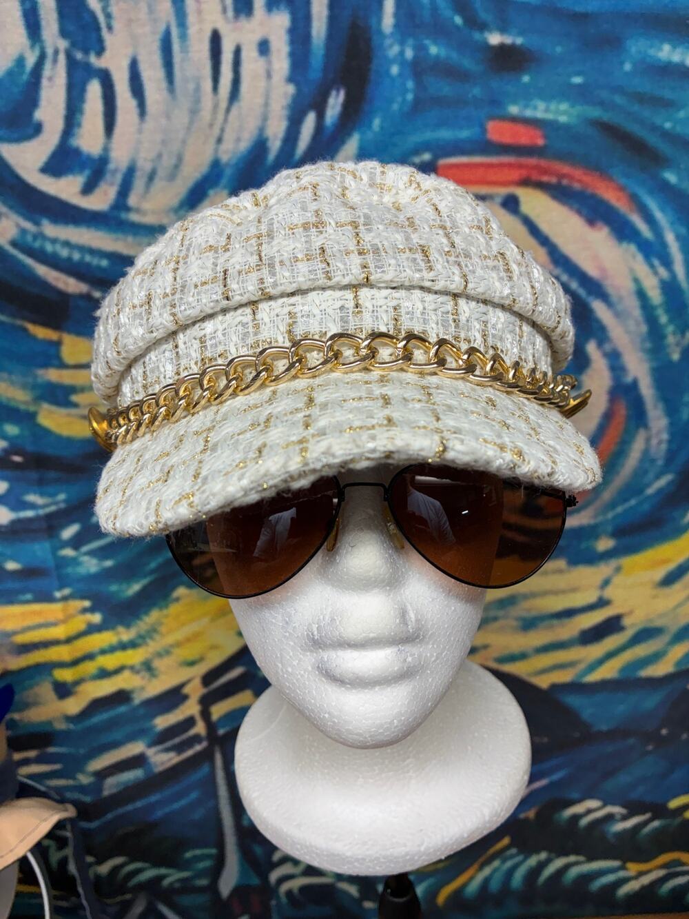 Marcus Adler Tweed Newsboy Hat White Gold Chain One Size
